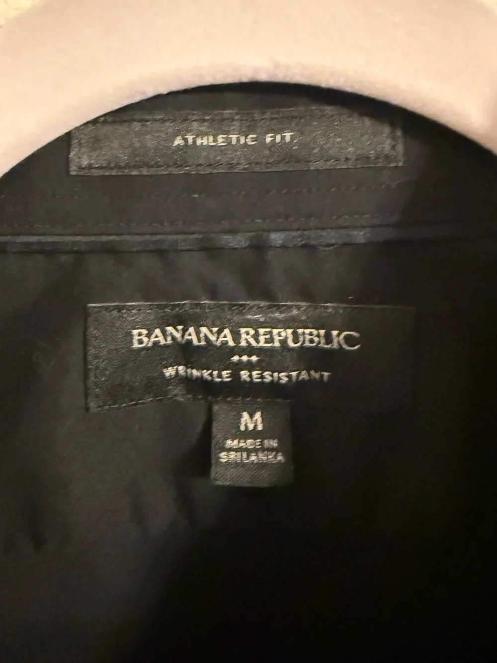 Banana Republic Athletic Fit Wrinkle Resistant Black  Shirt Men’s  Button Down